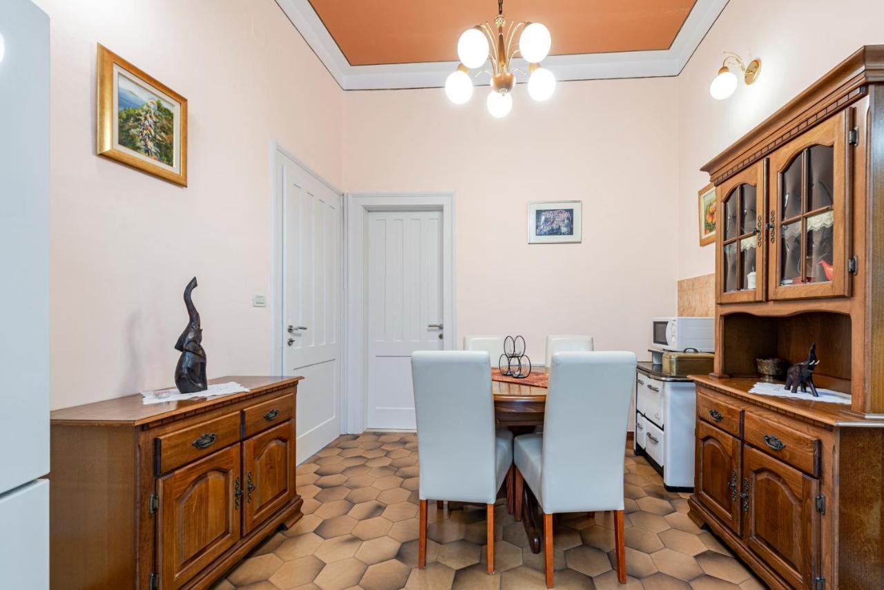 Apartment Seaview 10 Min To The Old Town *