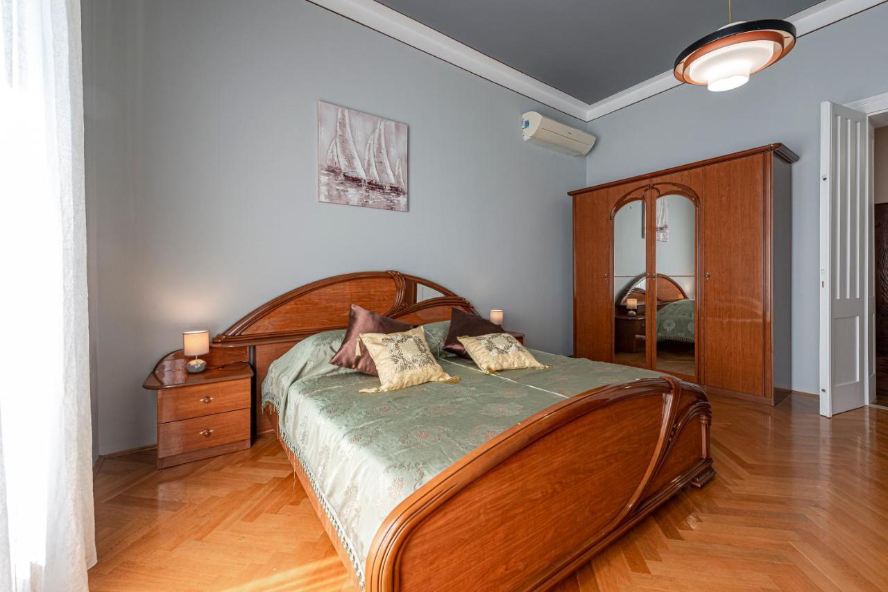 Apartment Seaview 10 Min To The Old Town *